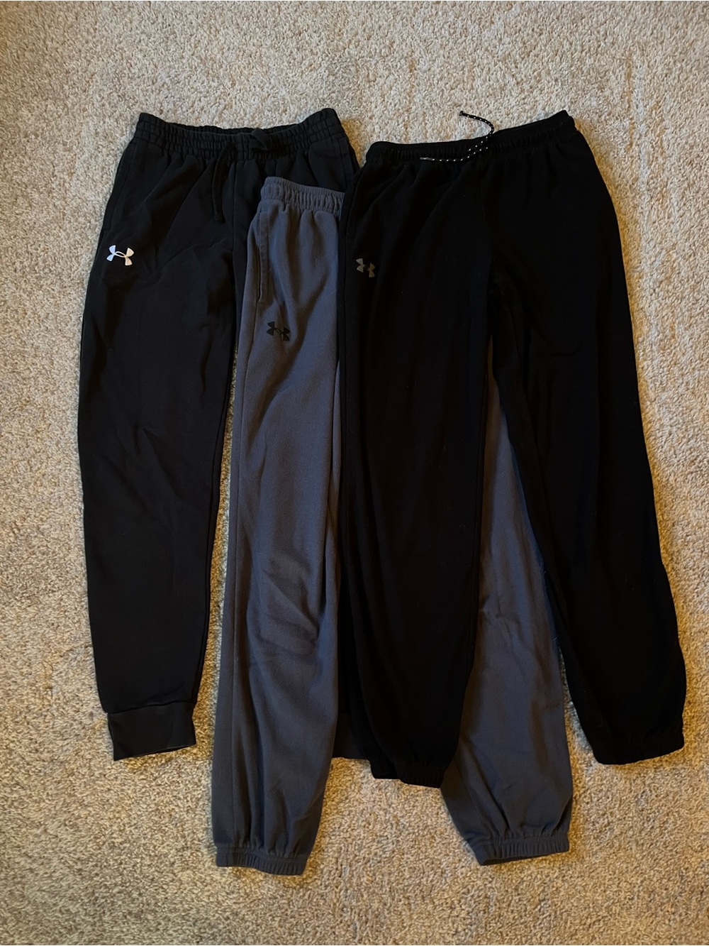 Lot of 3 youth under armour fleece pants